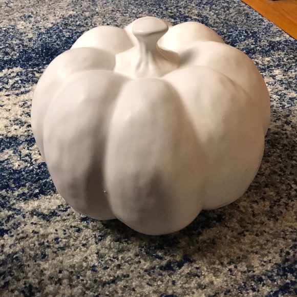 “Blessed” large pumpkin -Rae Dunn - Picture 4 of 6